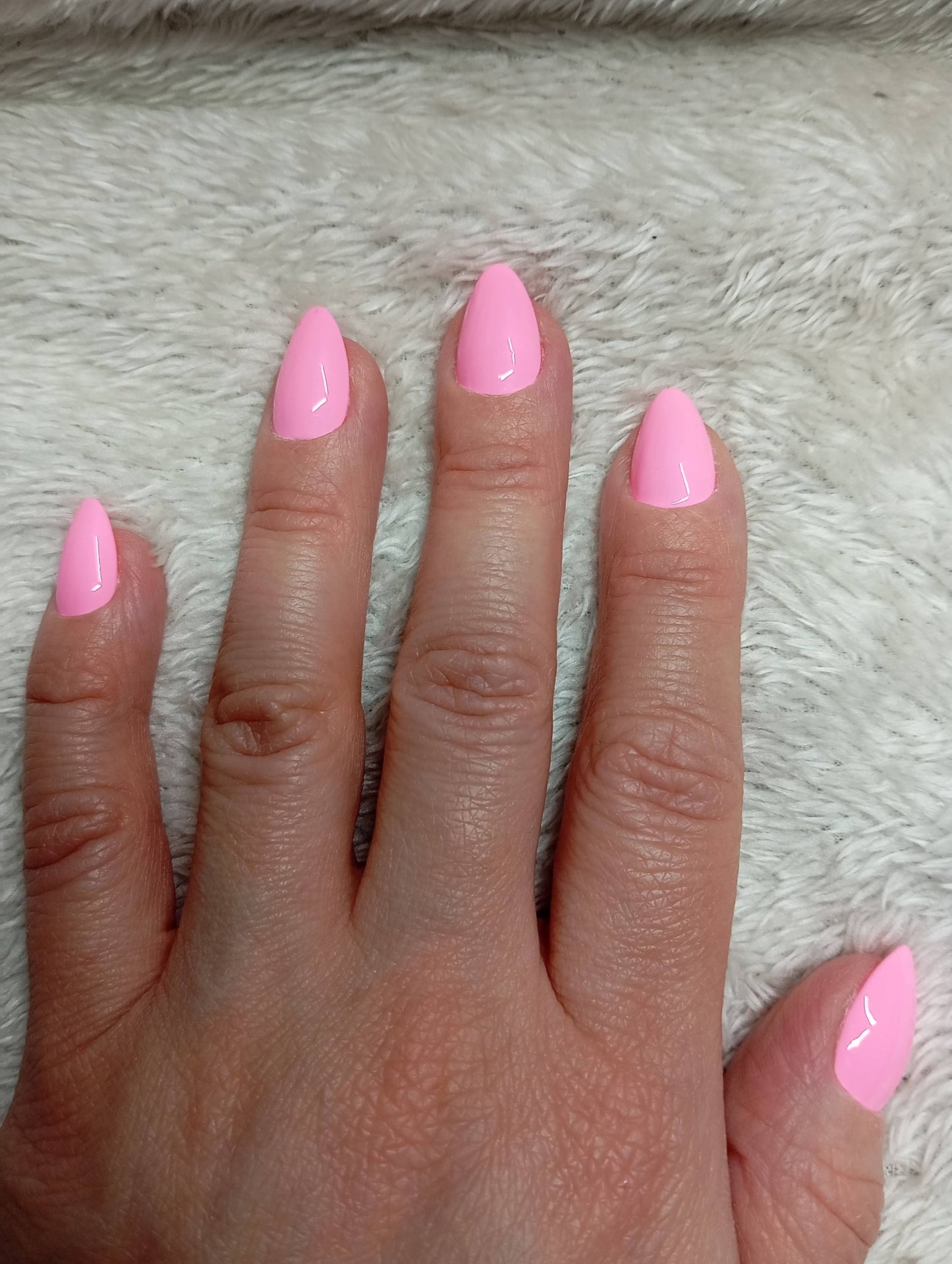 Rose Candy — Faux ongles press-on fait main
