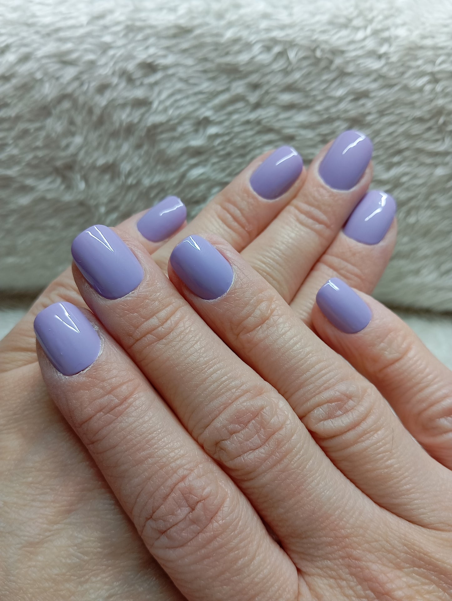 💜 Lilas Éclat – Press On Nails